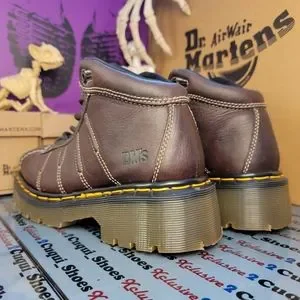 VTG Dr. Martens 9763 Brown Ankle Boots Chunky 7 Eye men’s size 8 Women’s size 10 Dr. Martens | Shoes | Dr Martens 9763 Chunky Vintage Boots  main image 4